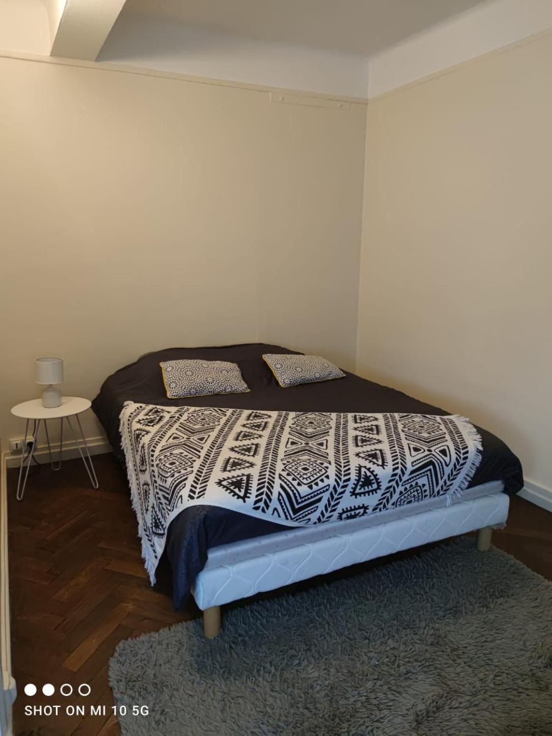 Appartement Tres Bien Place Châteauroux Kültér fotó